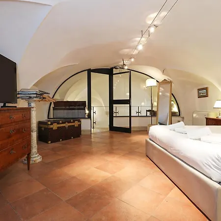 Beatrix In Trastevere Apartment
