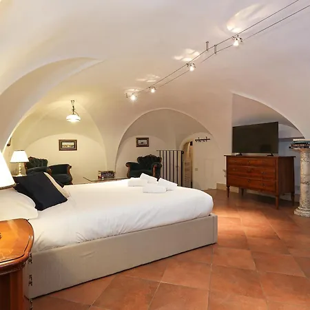 Apartment Beatrix In Trastevere Rome