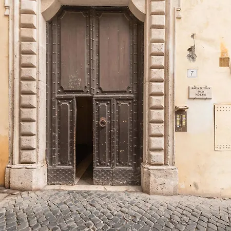 Beatrix In Trastevere By Nosdom *